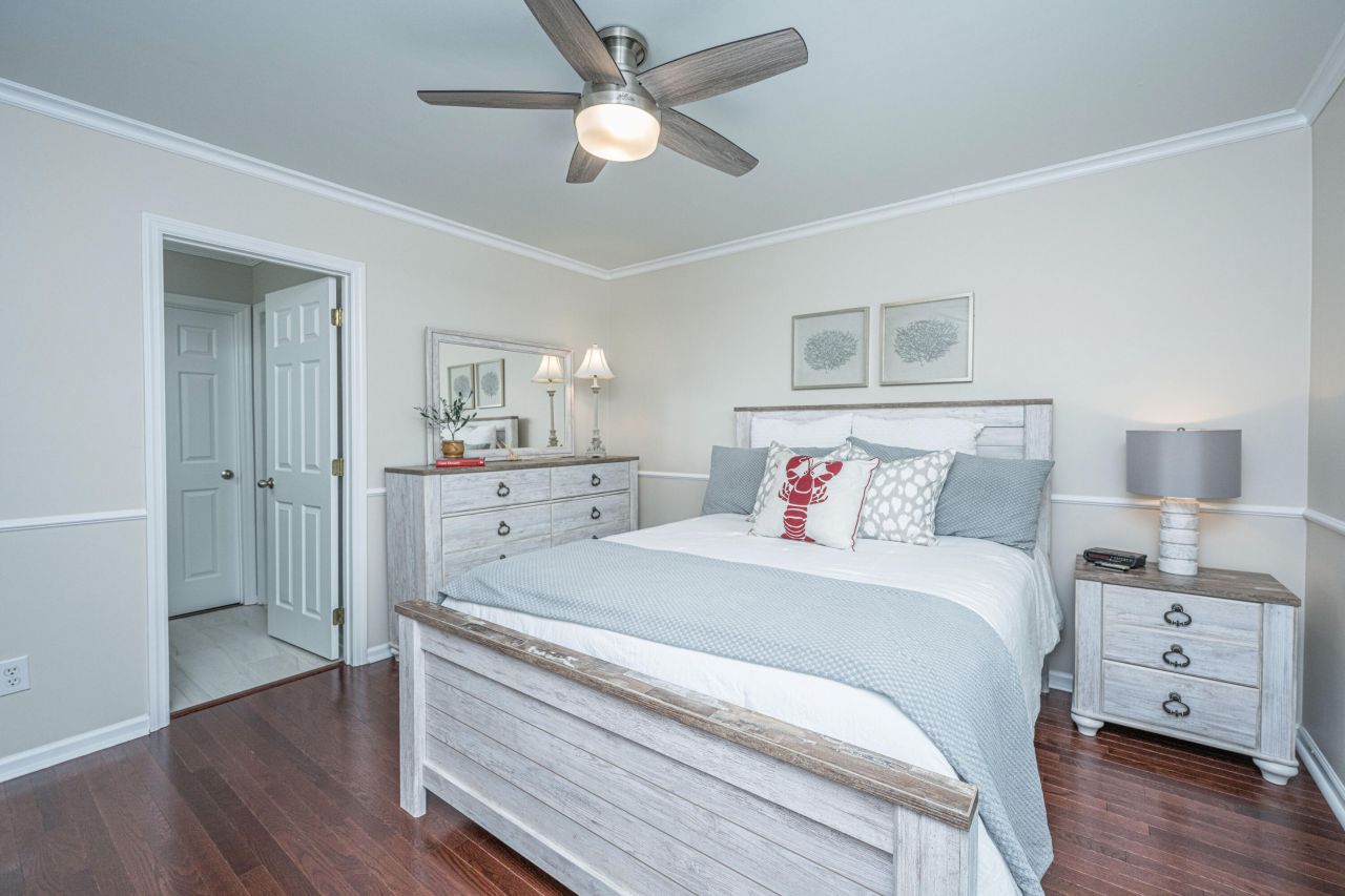 2511 Cheswick Lane Photo 35