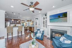 2511 Cheswick Lane photo 4