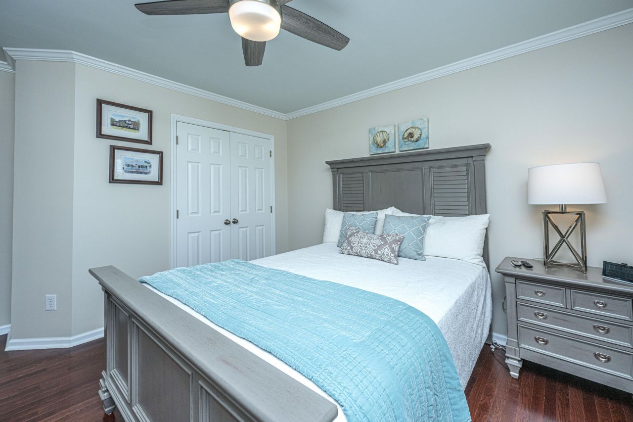 2511 Cheswick Lane Photo 40