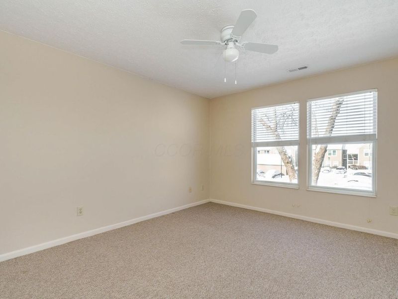 3426 Fishinger Mill Drive, Unit A8, Hilliard, OH 43026 Photo 23