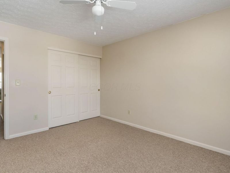 3426 Fishinger Mill Drive, Unit A8, Hilliard, OH 43026 Photo 24