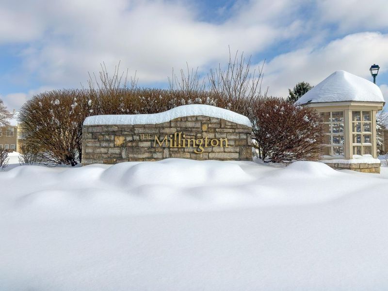 3426 Fishinger Mill Drive, Unit A8, Hilliard, OH 43026 Photo 28