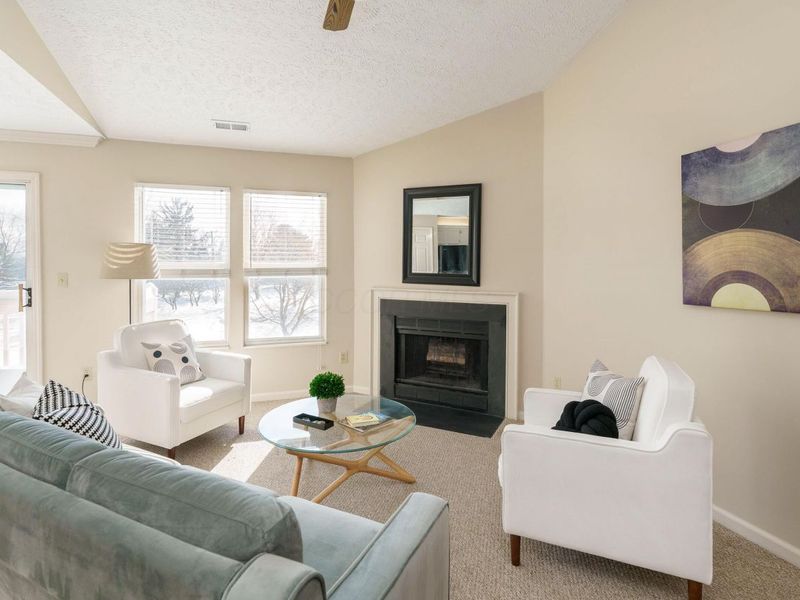 3426 Fishinger Mill Drive, Unit A8, Hilliard, OH 43026 Photo 5