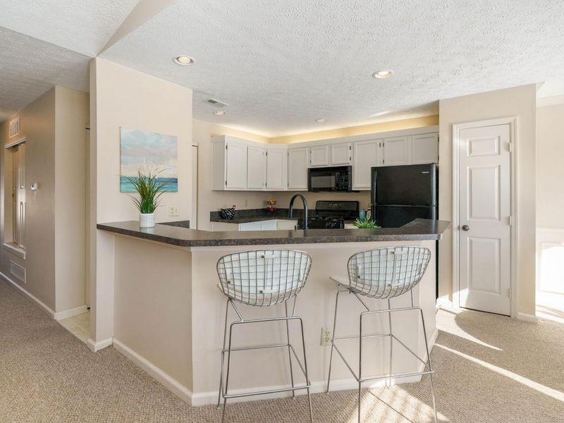 3426 Fishinger Mill Drive, Unit A8, Hilliard, OH 43026 Photo 9