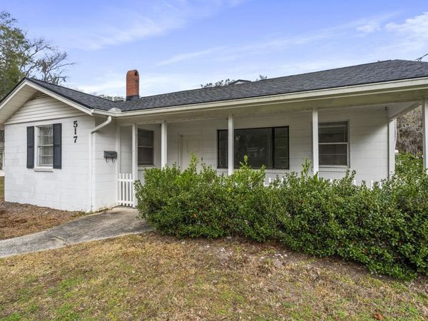 517 Clinton Dr, Orange Park, FL 32073