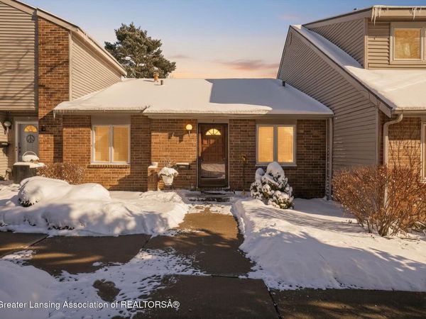 1005 Grenoble Drive, Lansing, MI 48917