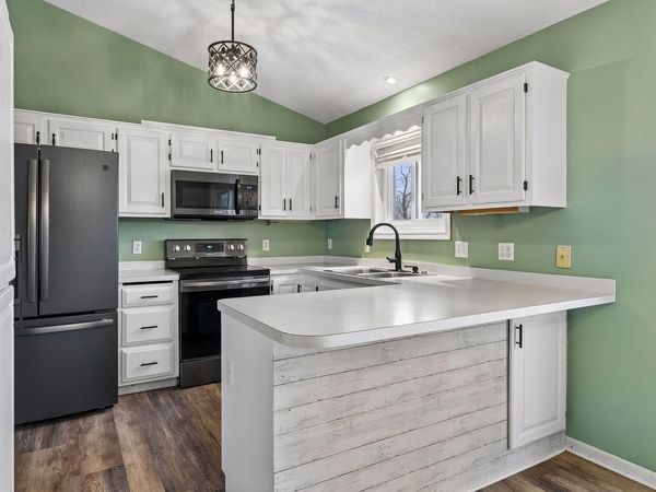 17194 Toronto Avenue SE, Prior Lake, MN 55372