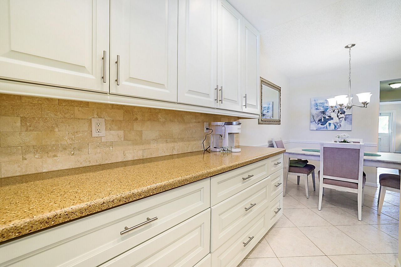 340 Main Boulevard, Unit D, Boynton Beach, FL 33435 Photo