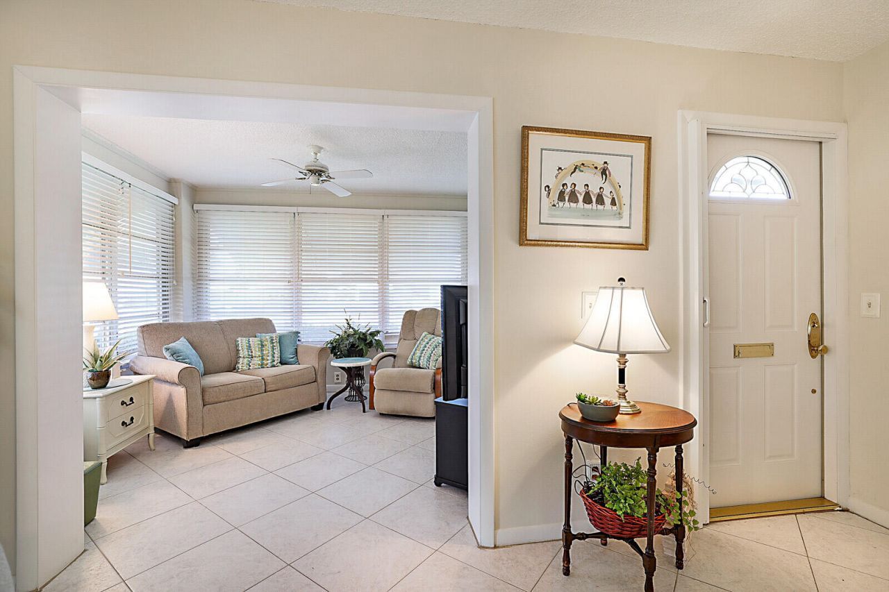 340 Main Boulevard, Unit D, Boynton Beach, FL 33435 Photo