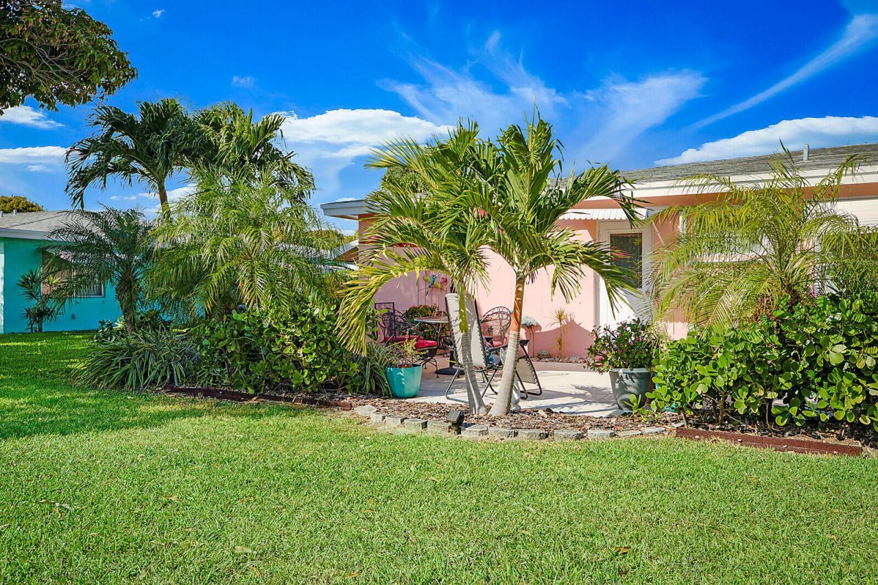 340 Main Boulevard, Unit D, Boynton Beach, FL 33435 Photo