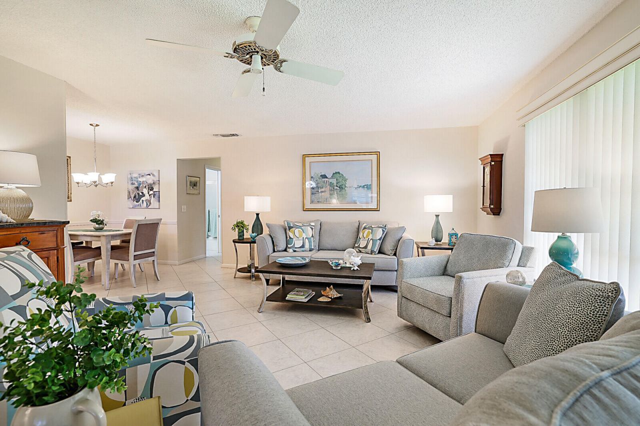 340 Main Boulevard, Unit D, Boynton Beach, FL 33435 Photo