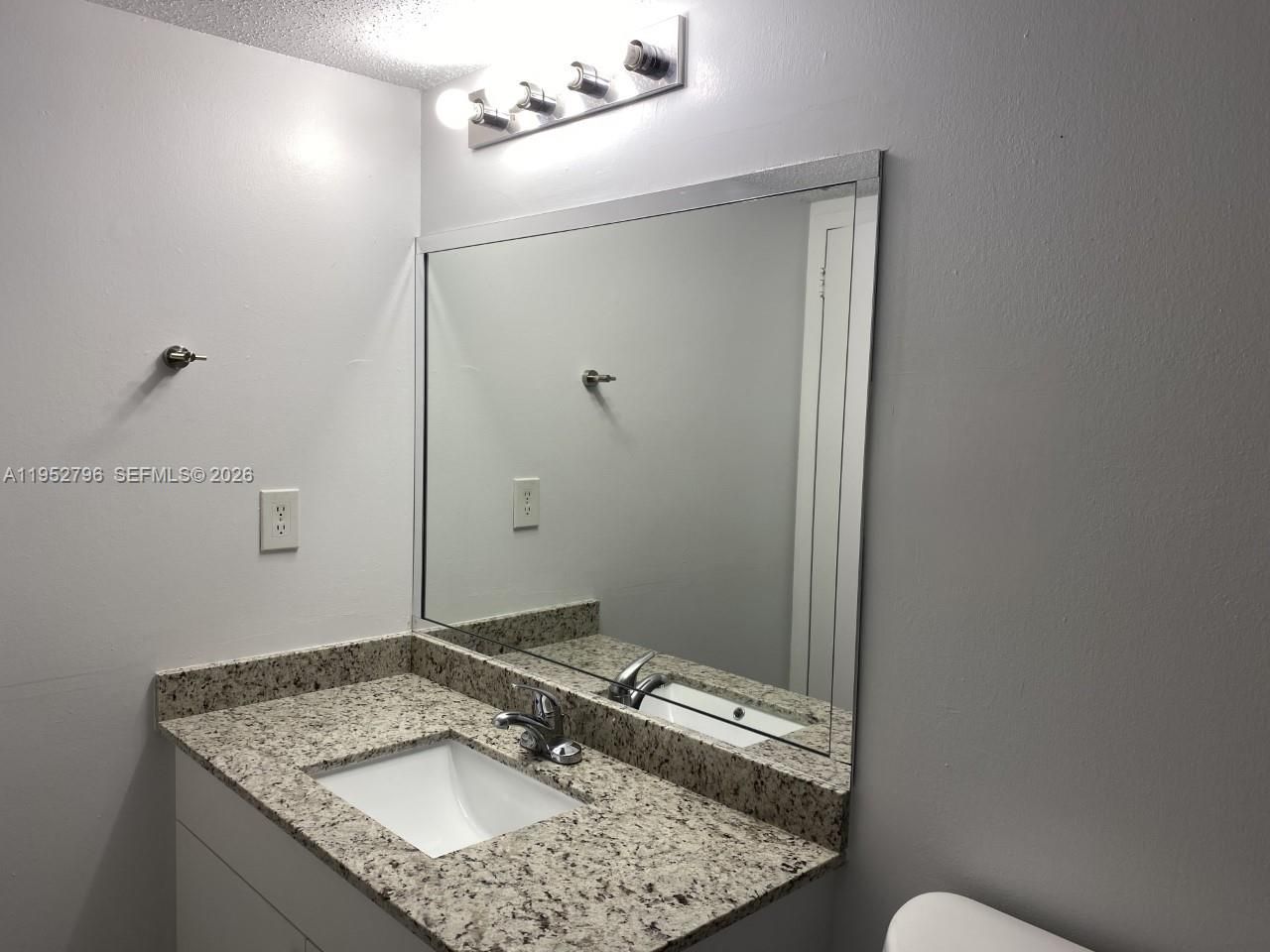 5112 NW 79th Ave, Unit 206, Doral, FL 33166 Photo