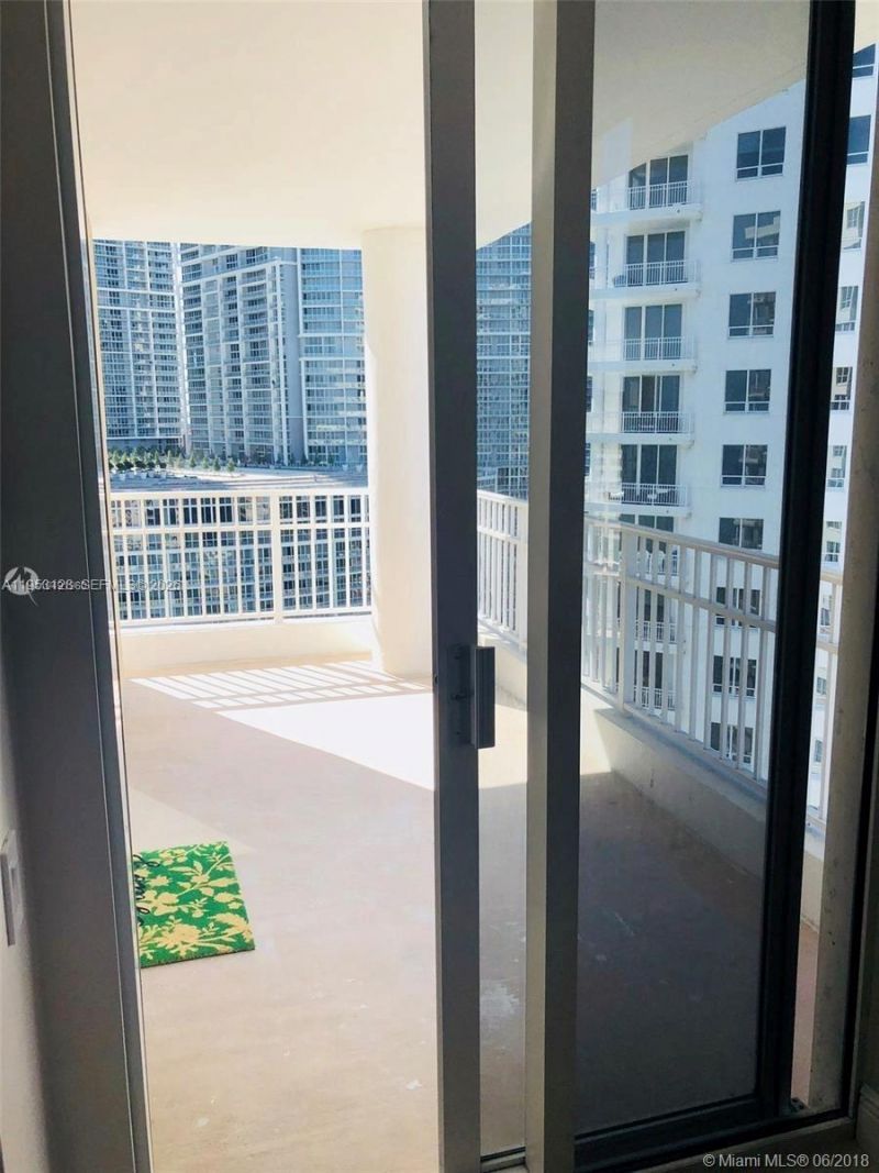 701 Brickell Key Blvd , Unit 2004, Miami, FL 33131 Photo