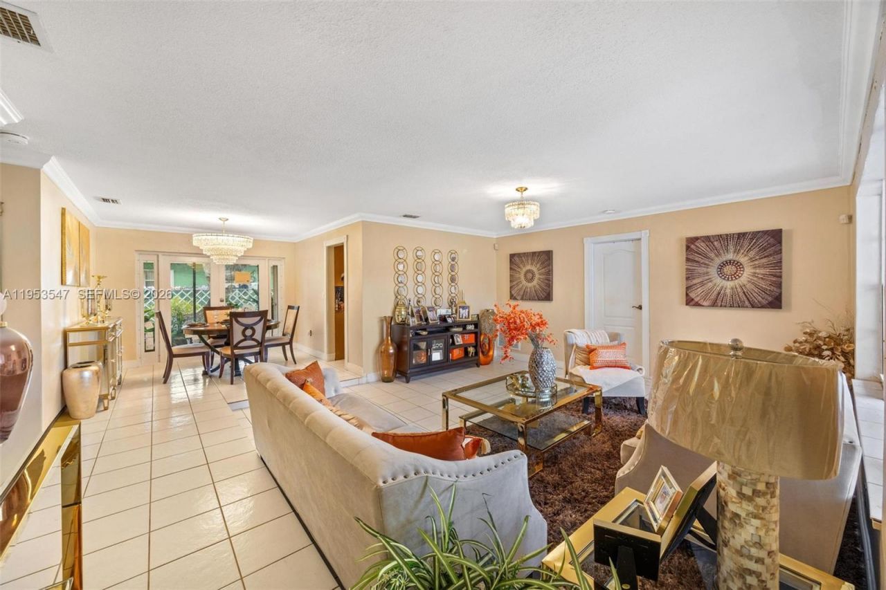 6370 SW 33rd St, Miramar, FL 33023 Photo