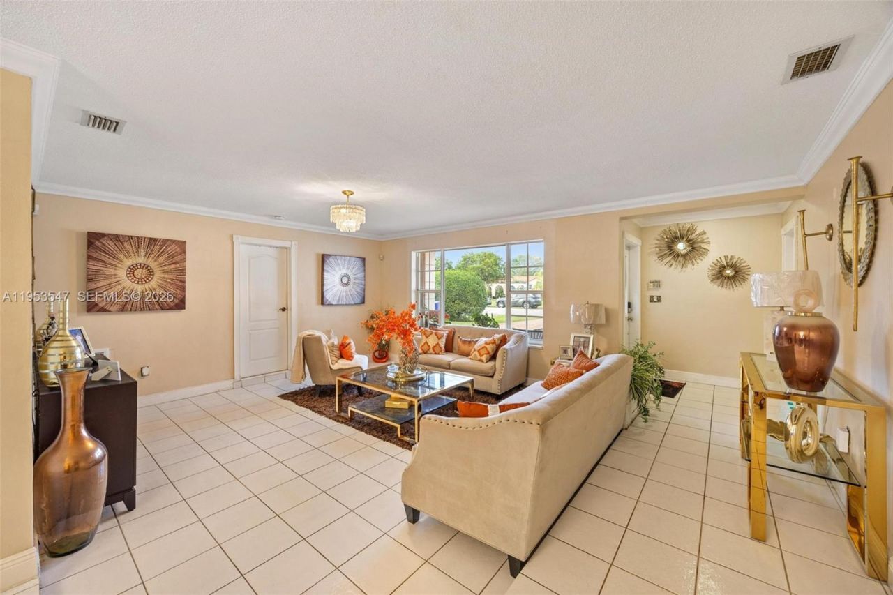 6370 SW 33rd St, Miramar, FL 33023 Photo