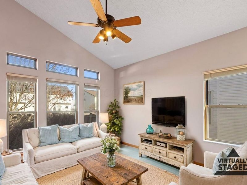 5684 Hillcoat Drive, Hilliard, OH 43026 Photo 24