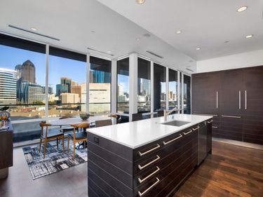 2408 Victory Park Lane, Unit 737, Dallas, TX 75219