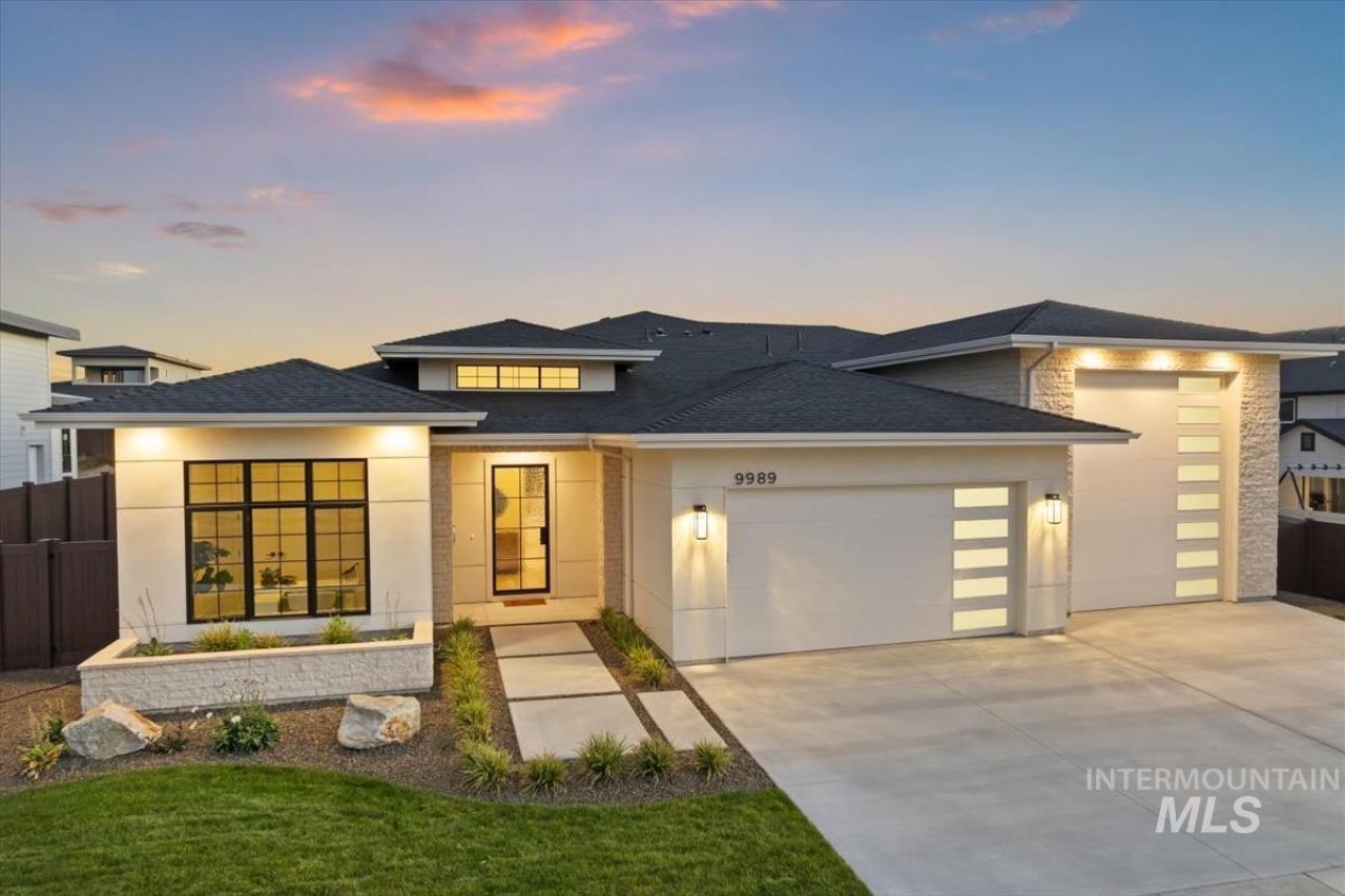9989 W Bouvardia St, Star, ID 83669 Main Photo
