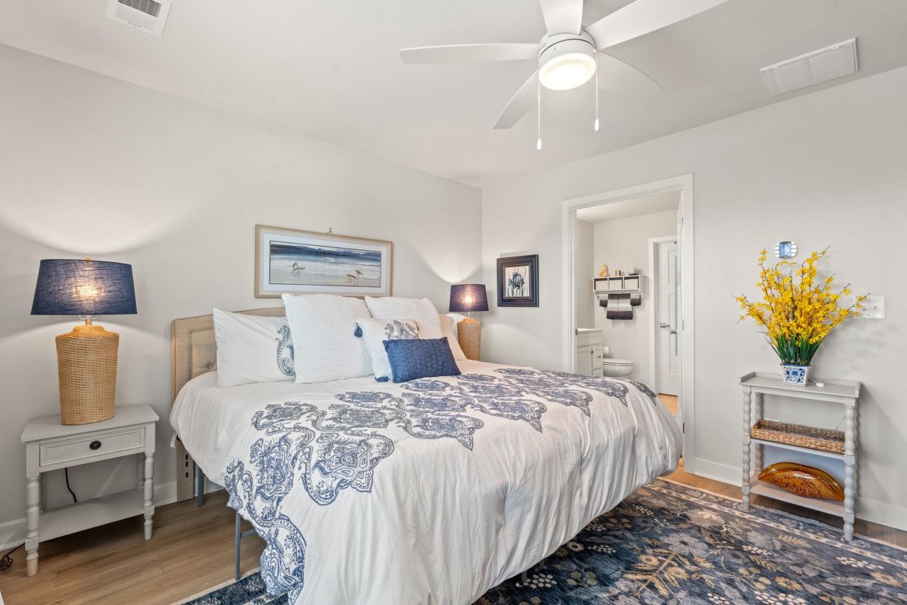 2343 Elowen Ln. Photo 12