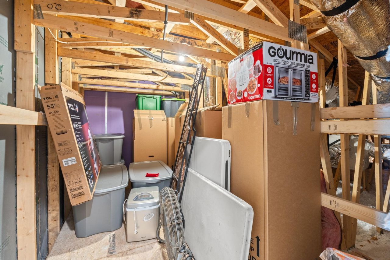 2343 Elowen Ln. Photo 22