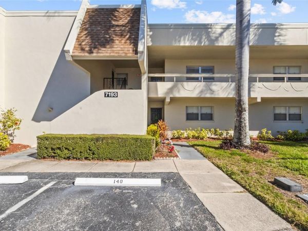 7193 W COUNTRY CLUB DRIVE N, Unit 140, SARASOTA, FL 34243