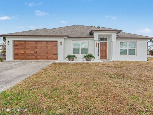 1777 Van Allen Circle, Deltona, FL 32738