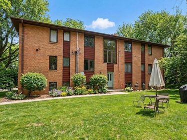 2307 Unity Avenue N, Golden Valley, MN 55422