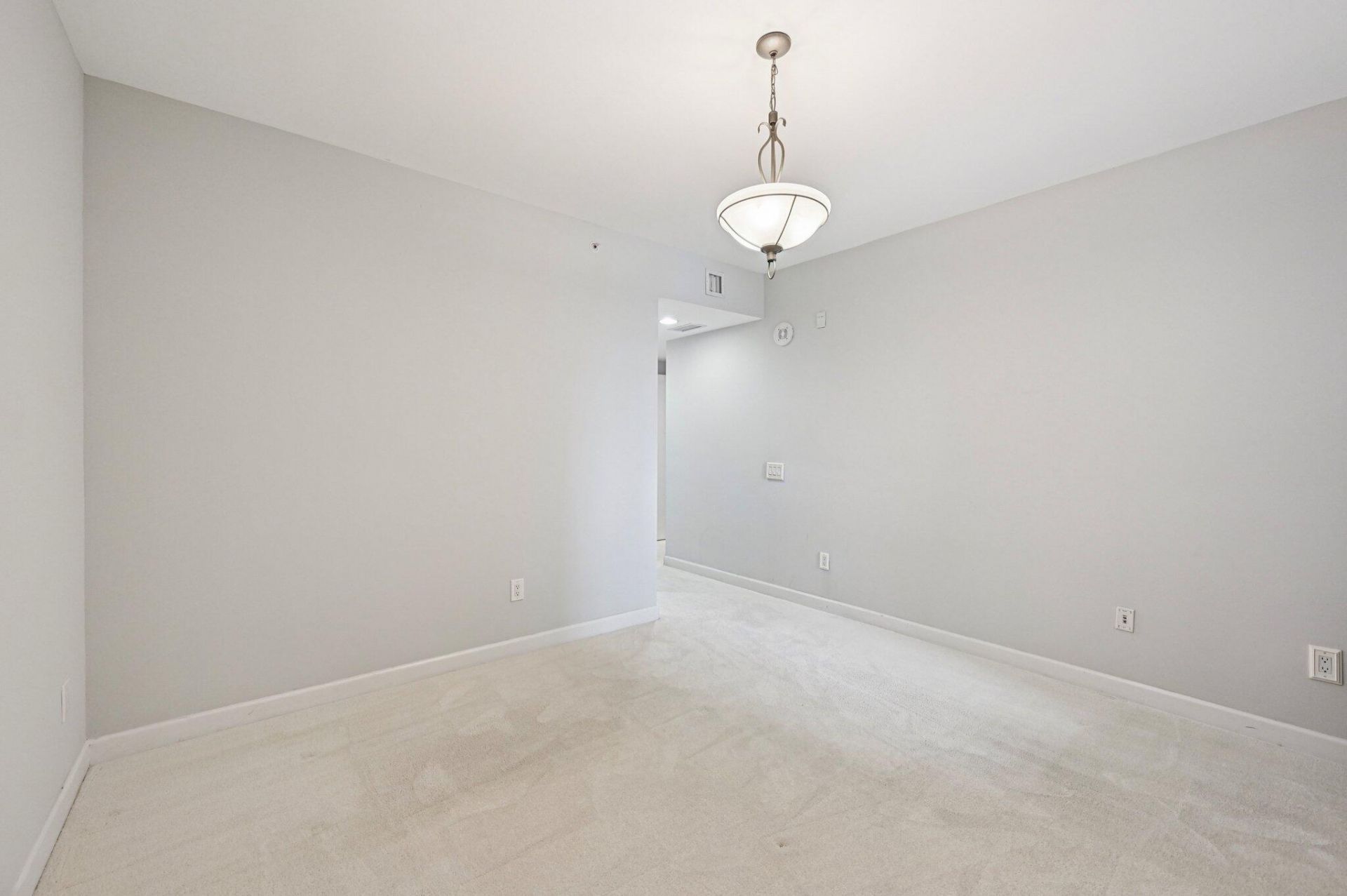 2650 Lake Shore Drive, Unit 1006, Riviera Beach, FL 33404 Photo