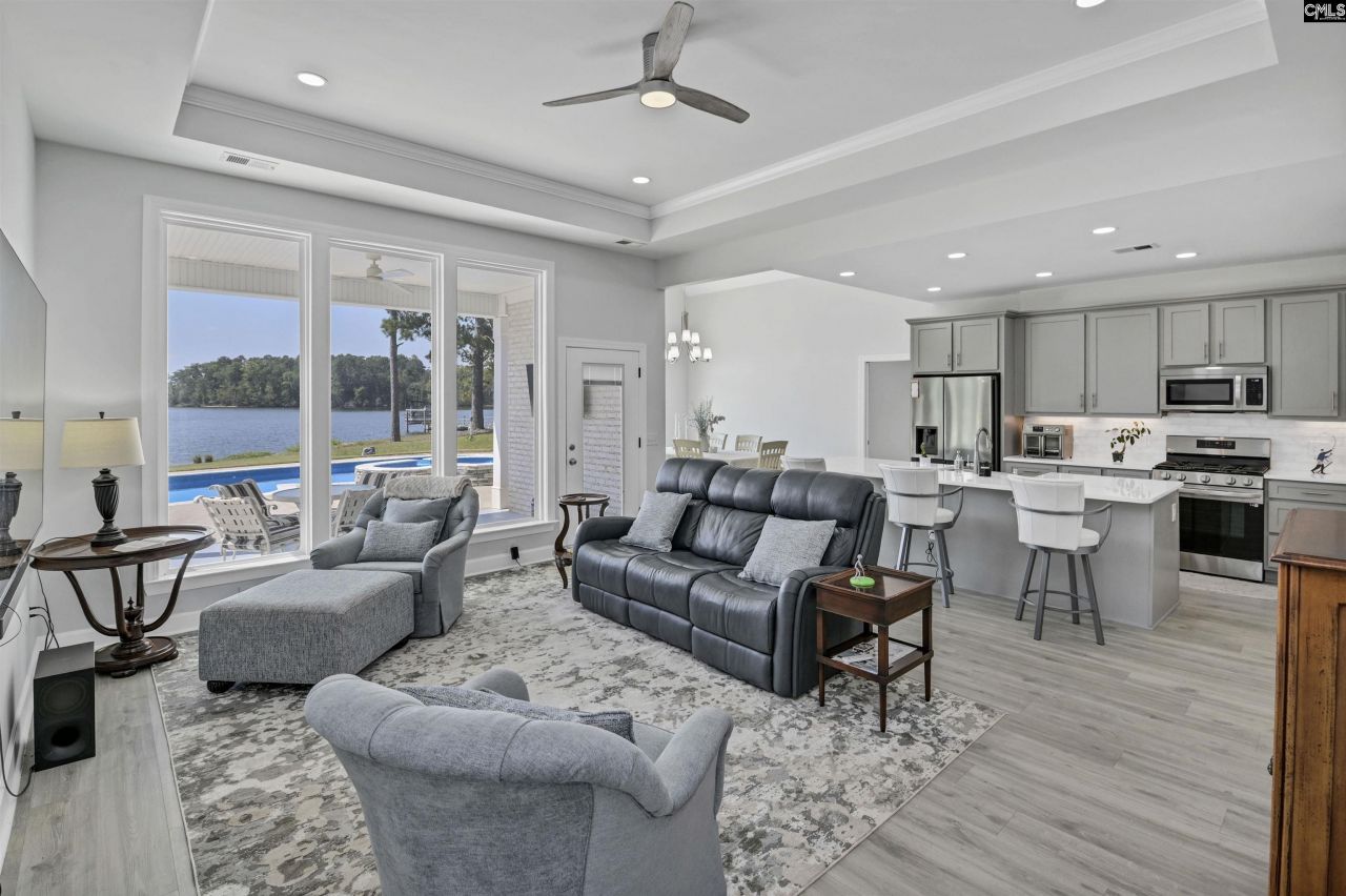 1645 Hutto Island Drive  Photo 4