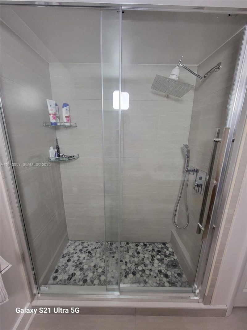 200 Lakeview Dr, Unit 212, Weston, FL 33326 Photo