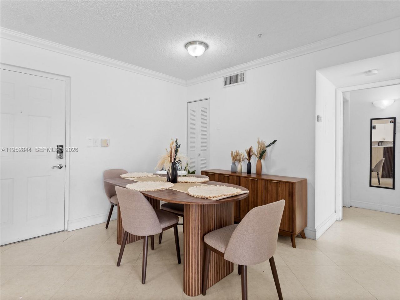 4460 NW 107th Ave, Unit 304-8, Doral, FL 33178 Photo