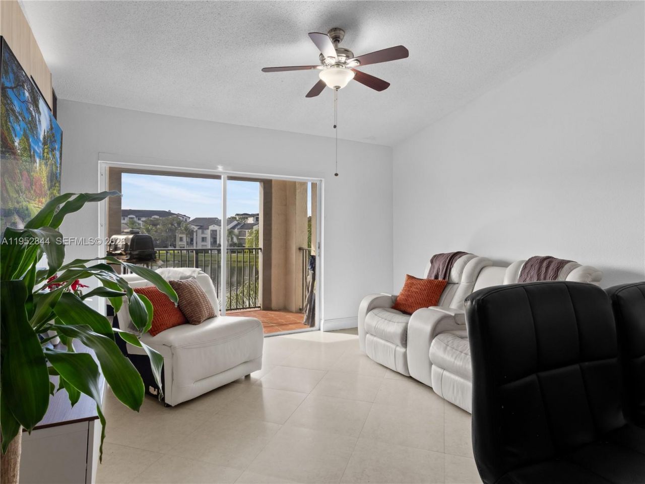 4460 NW 107th Ave, Unit 304-8, Doral, FL 33178 Photo