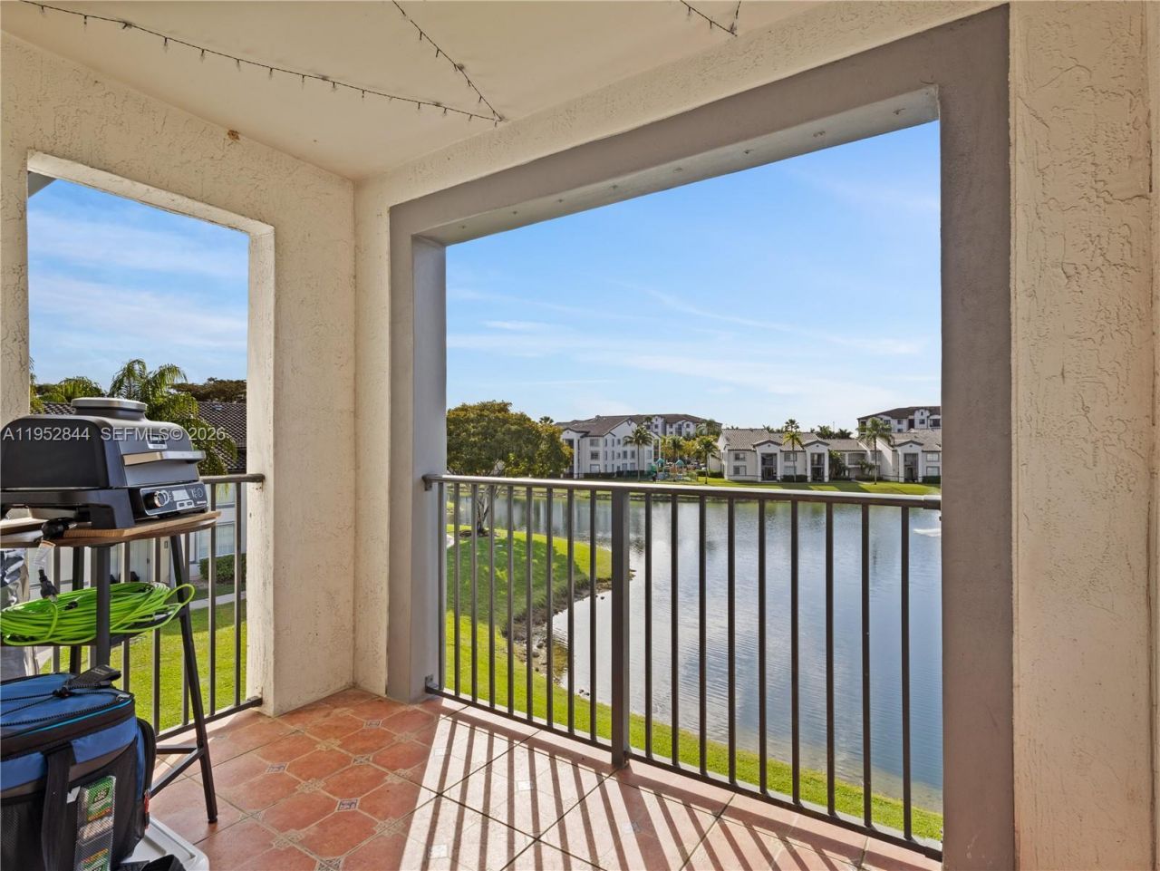 4460 NW 107th Ave, Unit 304-8, Doral, FL 33178 Photo