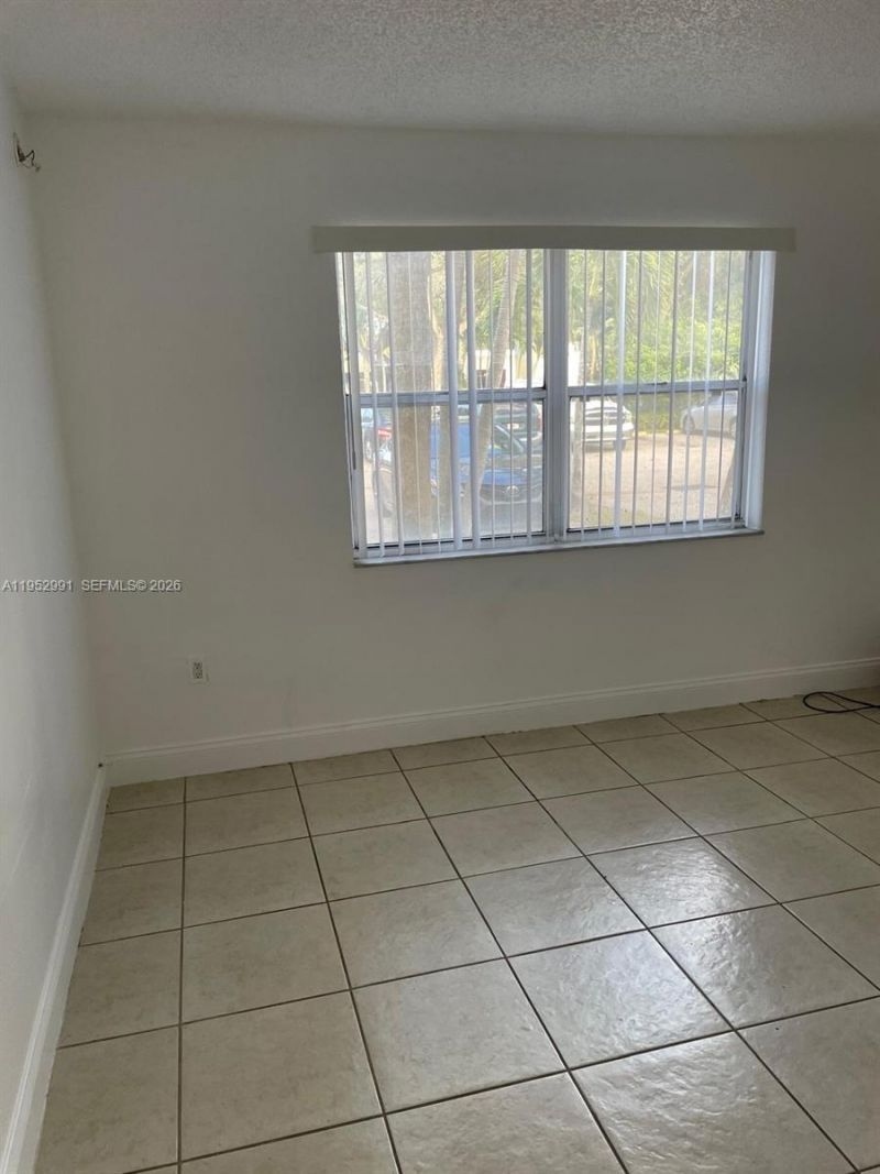 4215 N University Dr, Unit 104, Sunrise, FL 33351 Photo