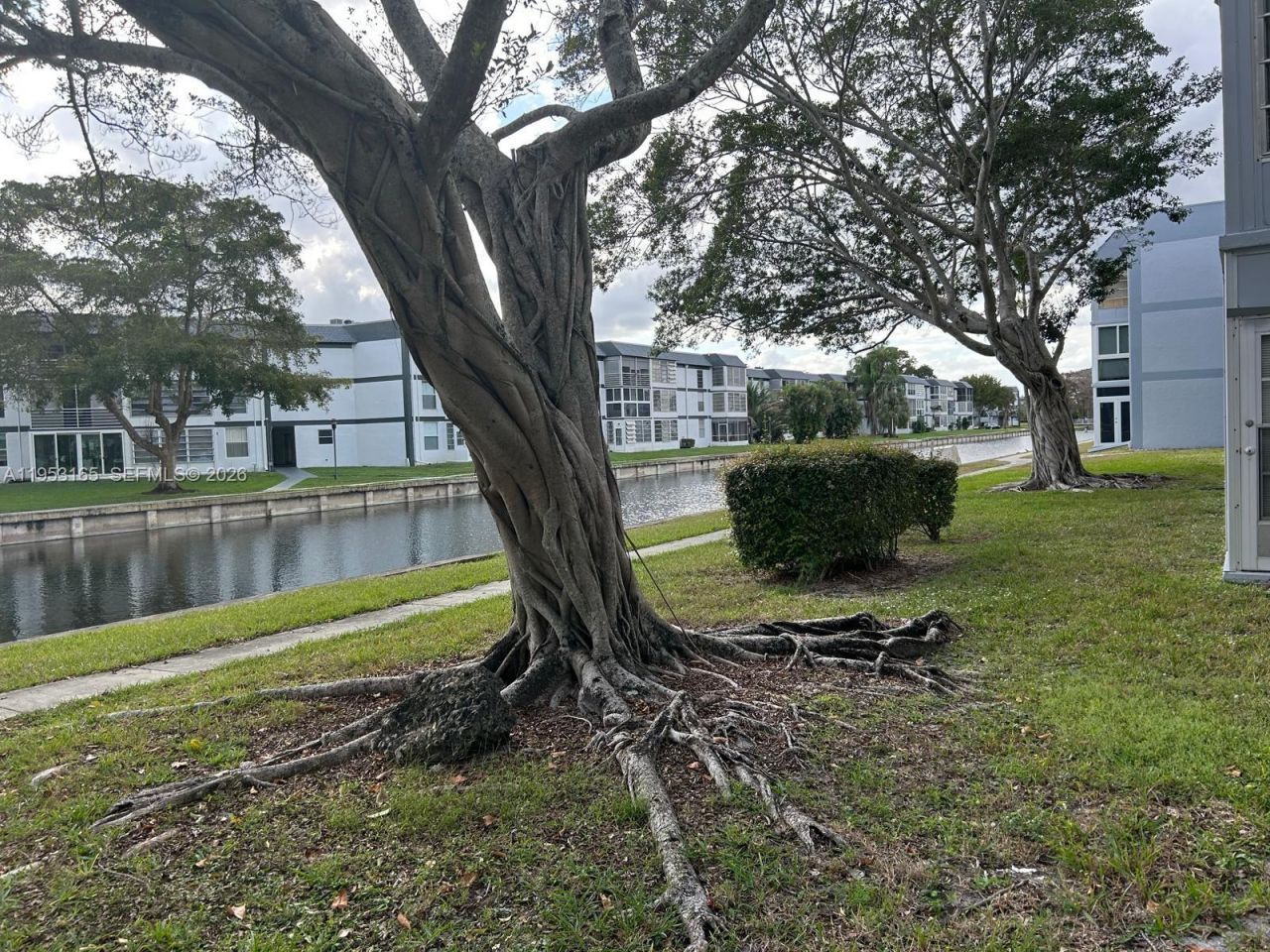 8350 Sands Point Blvd, Unit E101, Tamarac, FL 33321 Photo