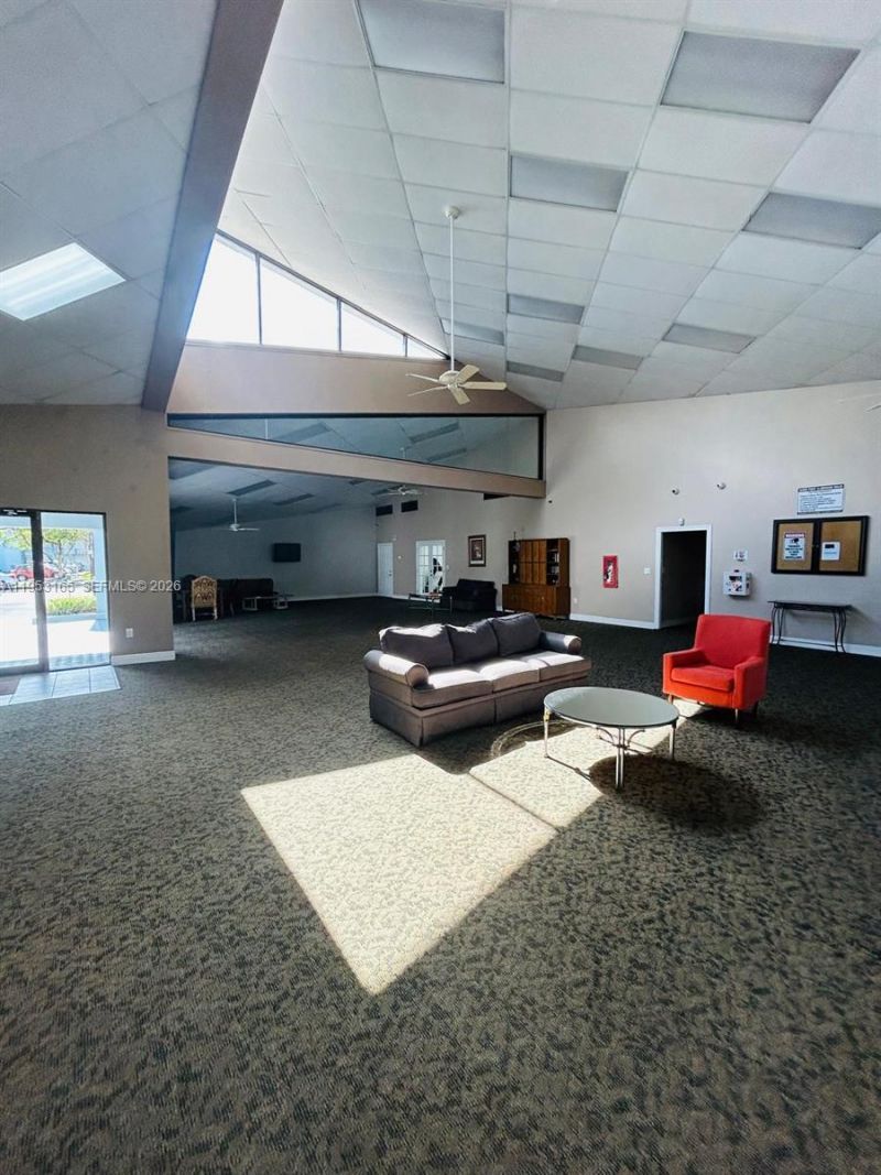 8350 Sands Point Blvd, Unit E101, Tamarac, FL 33321 Photo