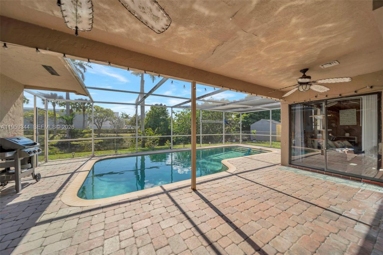 9220 SW 56th St, Cooper City, FL 33328 Photo