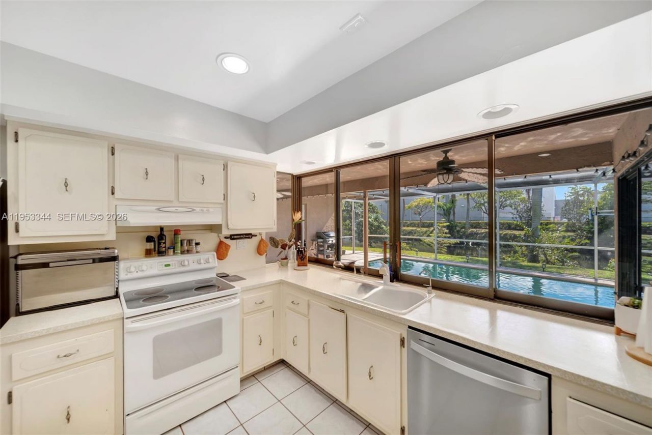 9220 SW 56th St, Cooper City, FL 33328 Photo