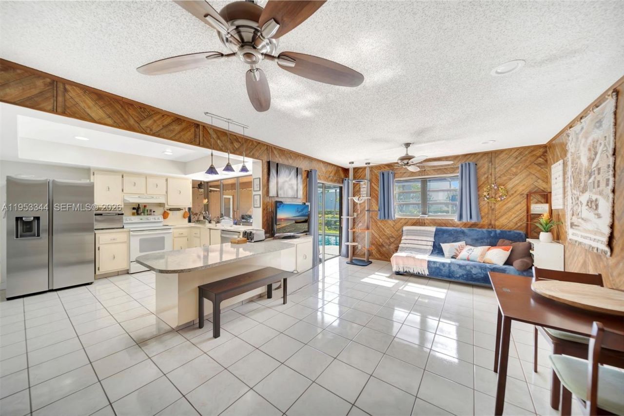 9220 SW 56th St, Cooper City, FL 33328 Photo