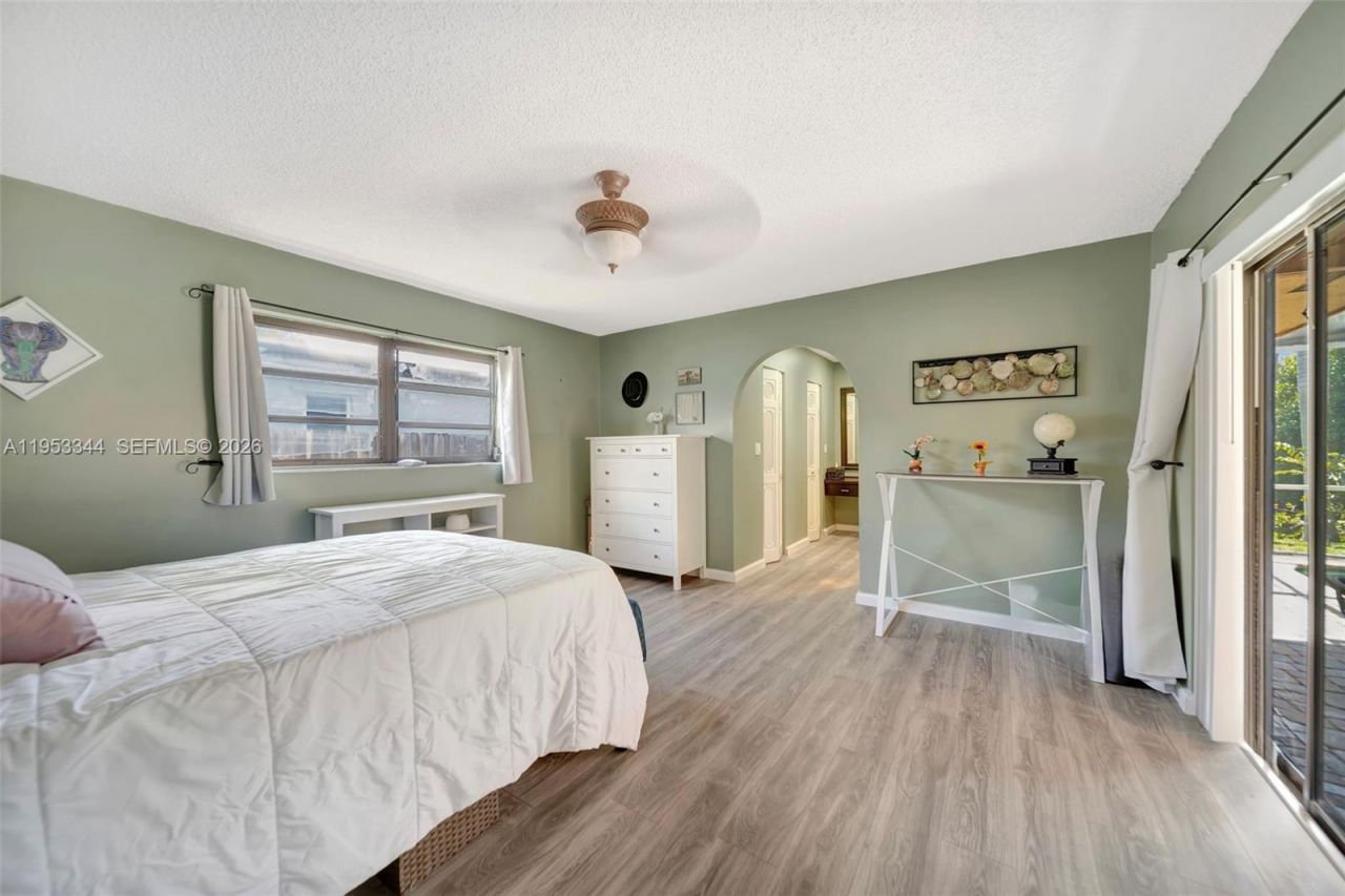 9220 SW 56th St, Cooper City, FL 33328 Photo