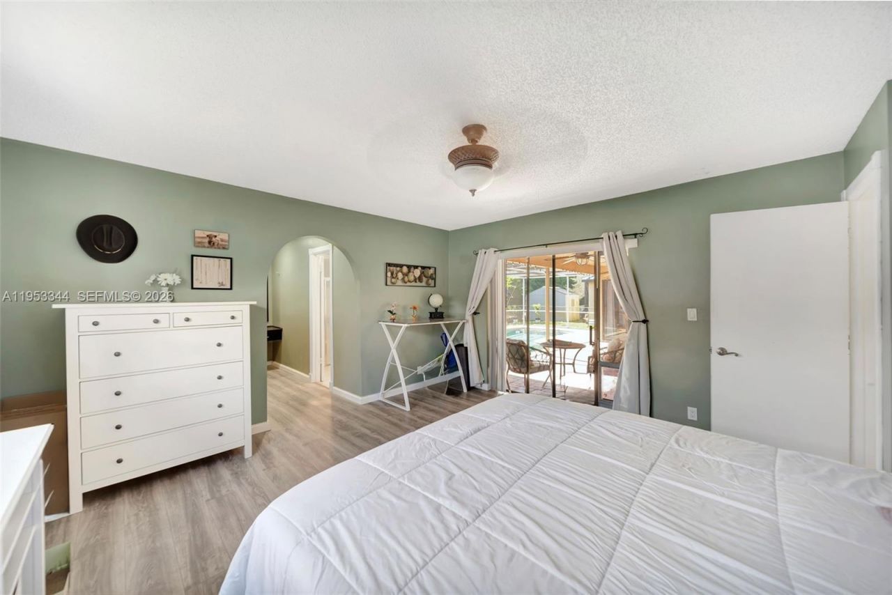 9220 SW 56th St, Cooper City, FL 33328 Photo