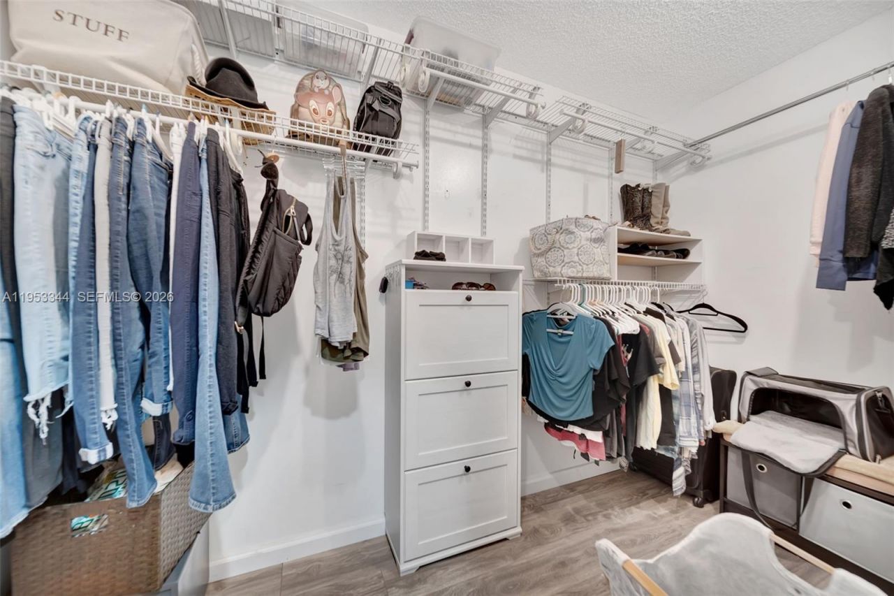 9220 SW 56th St, Cooper City, FL 33328 Photo