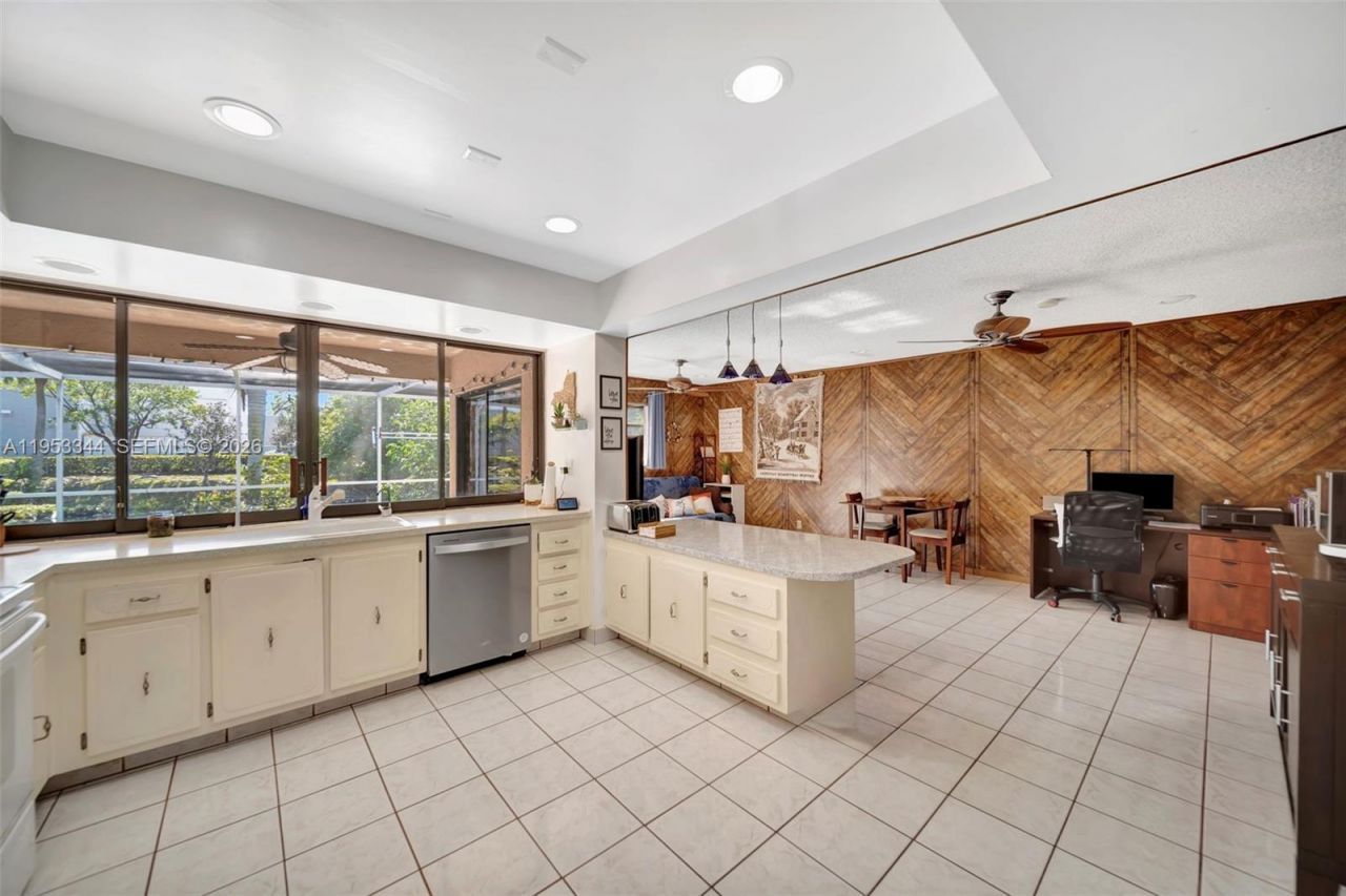 9220 SW 56th St, Cooper City, FL 33328 Photo