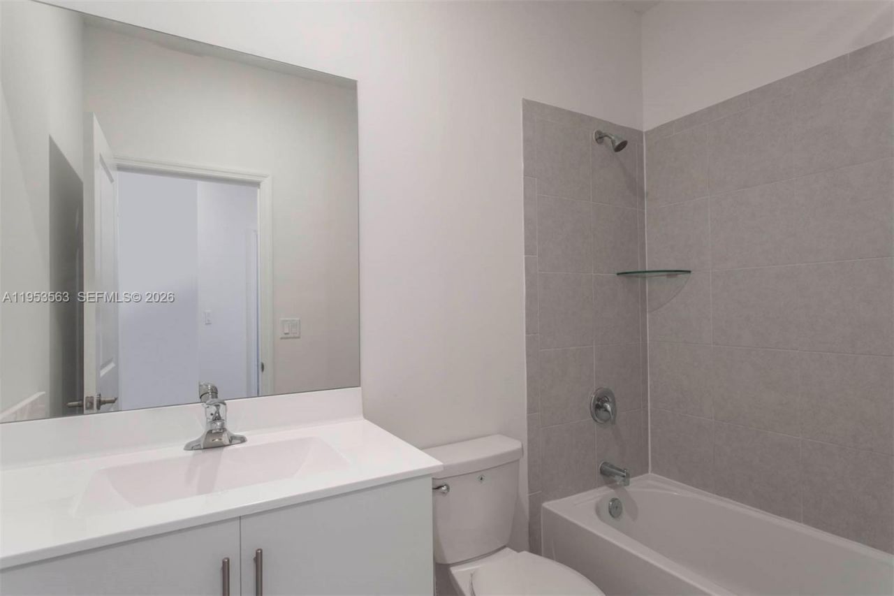 13416 SW 287th St, Unit A, Homestead, FL 33033 Photo