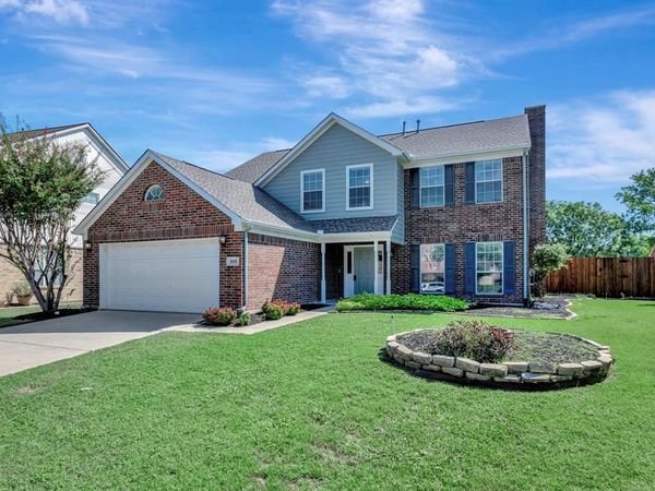 8000 Crazy Horse Lane, Fort Worth, TX 76137