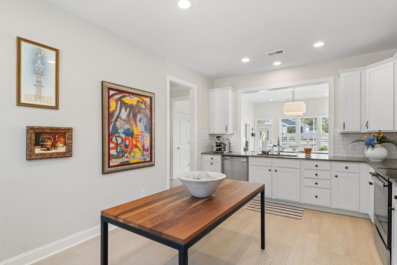 5094 Song Sparrow Way Photo 13