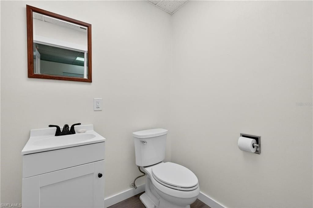 16048 San Carlos Blvd, Fort Myers, FL 33908 Photo