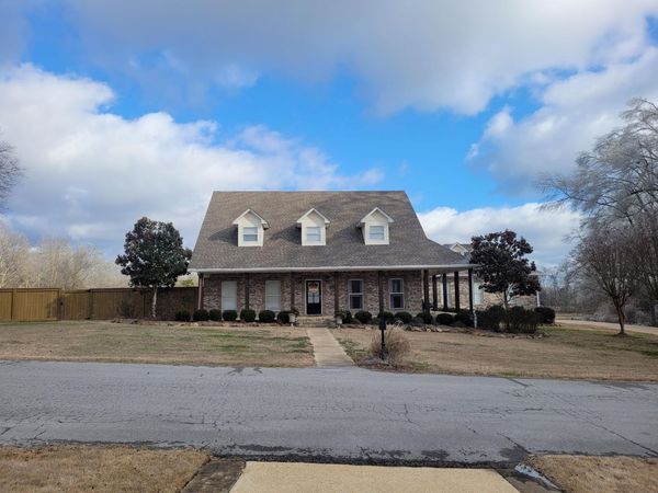104 Redpoll Dr., Tupelo, MS 38804