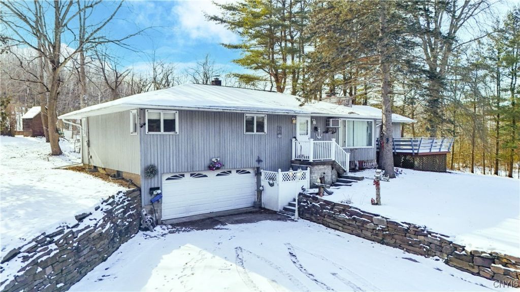 20 Cascade Drive, New Hartford, NY 13413 Main Photo