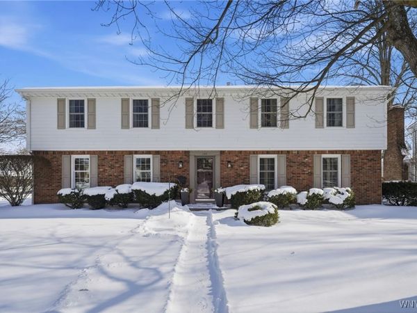 146 Bridle Path, Williamsville, NY 14221